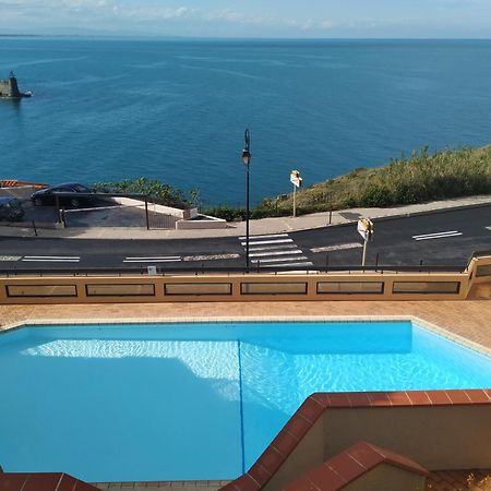 Location Vue Mer Du Samedi Au Samedi, Clim, Parking, Piscine, Plage 콜리우르 외부 사진