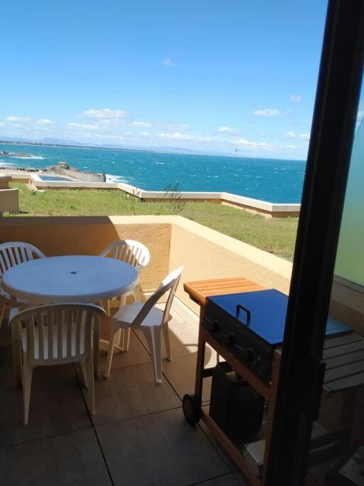 Location Vue Mer Du Samedi Au Samedi, Clim, Parking, Piscine, Plage 콜리우르 외부 사진